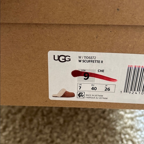 UGG Scuffette Slippers Womens Chestnut Size 9 - Picture 11 of 11